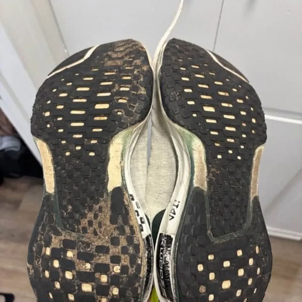 Nike invincible run